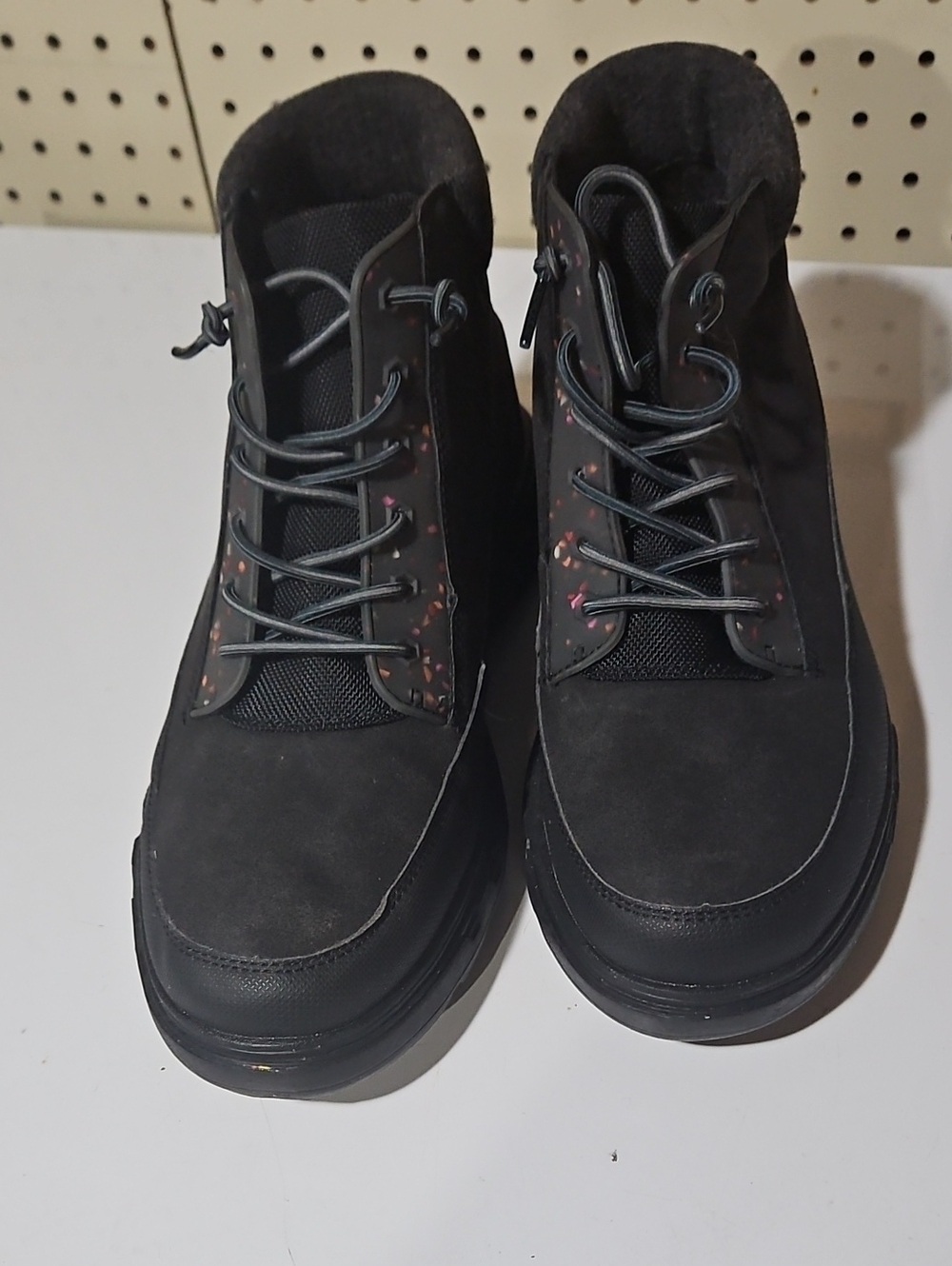 Men's Black Lace-Up Casual Boots Hey Dude Size 11 In Excellent Condition